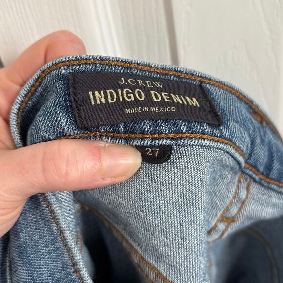 J. Crew Maternity Side Panel Cuffed Jean Shorts Size 27 - Picture 4 of 5